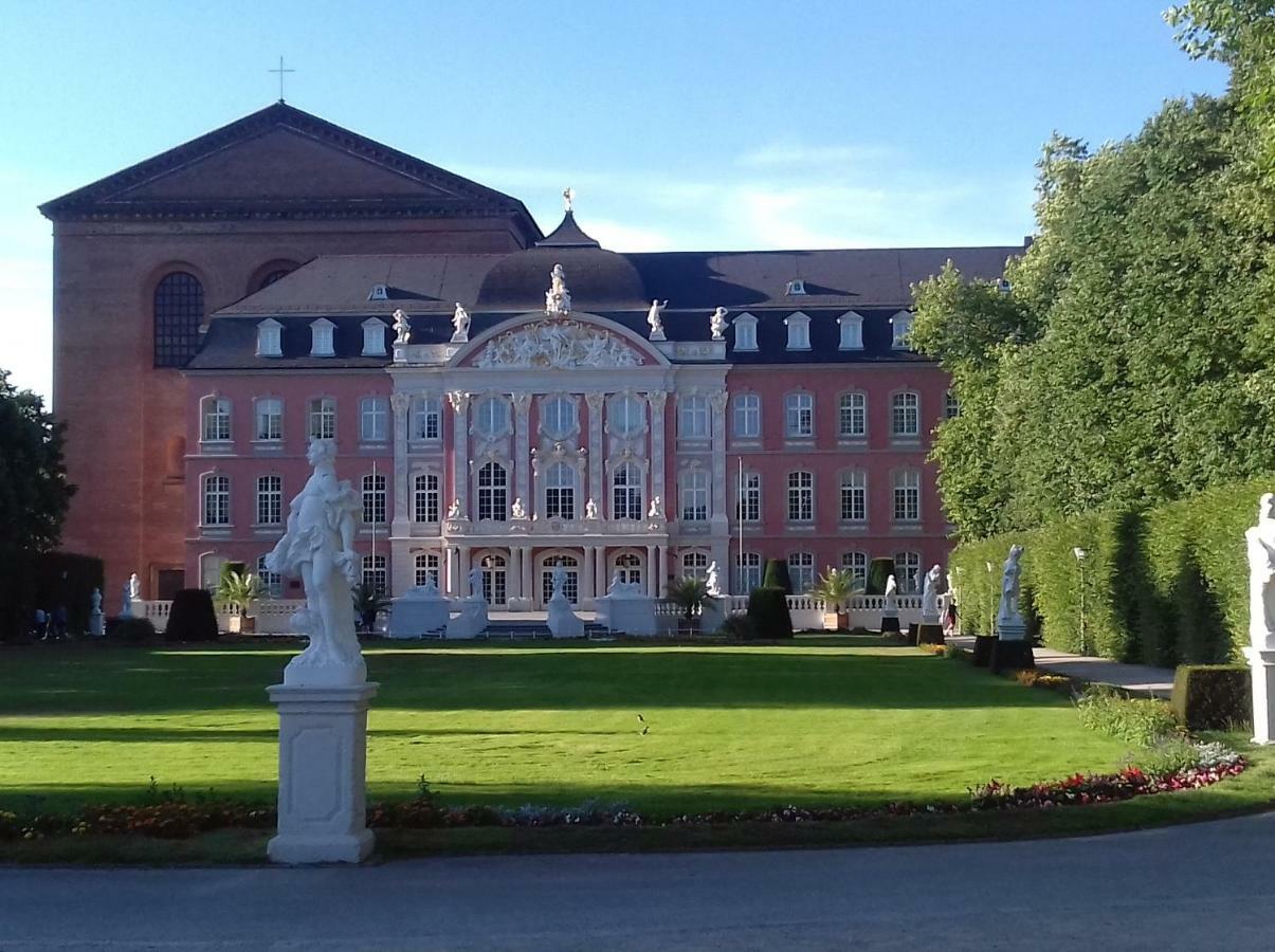 Fewosa Trier-Tarforst Buitenkant foto